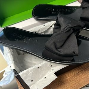 Kate Spade Black Bikini Neoprene sandal 7.5